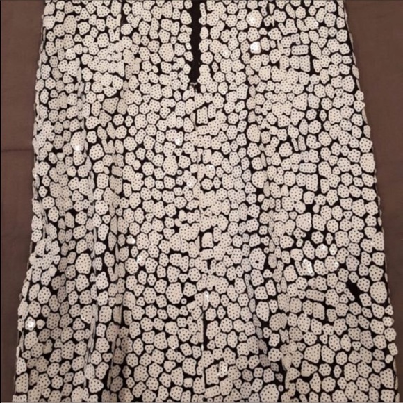 Blk and sequin skirt - Picture 3 of 5